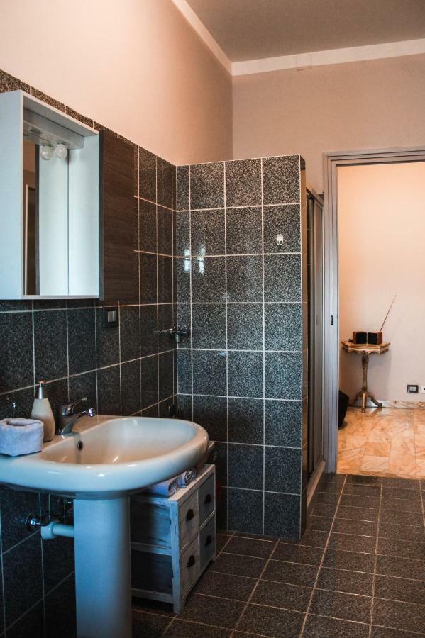 Giolitti Luxury Apartment Cuneo Dış mekan fotoğraf